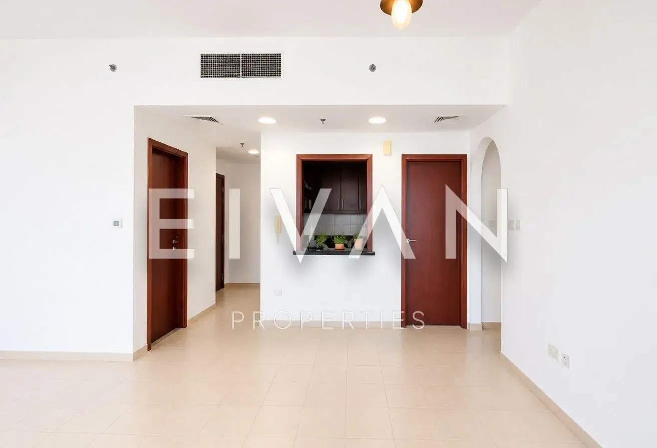 Beachfront | Panoramic Sea Views | High Floor