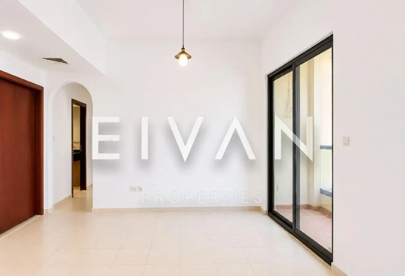 Beachfront | Panoramic Sea Views | High Floor