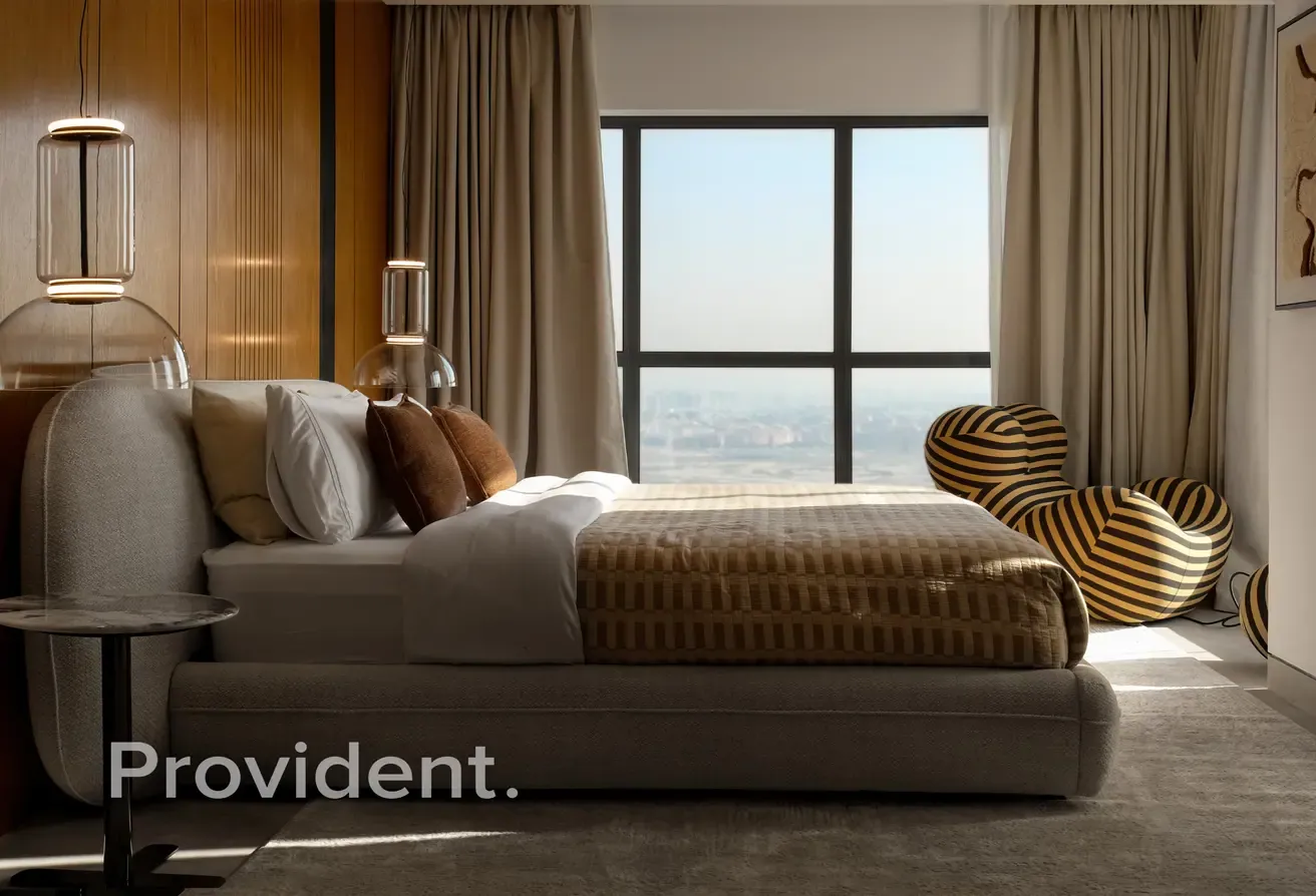 Luxury Upgraded 2BR | Sea/Marina View | Furnished