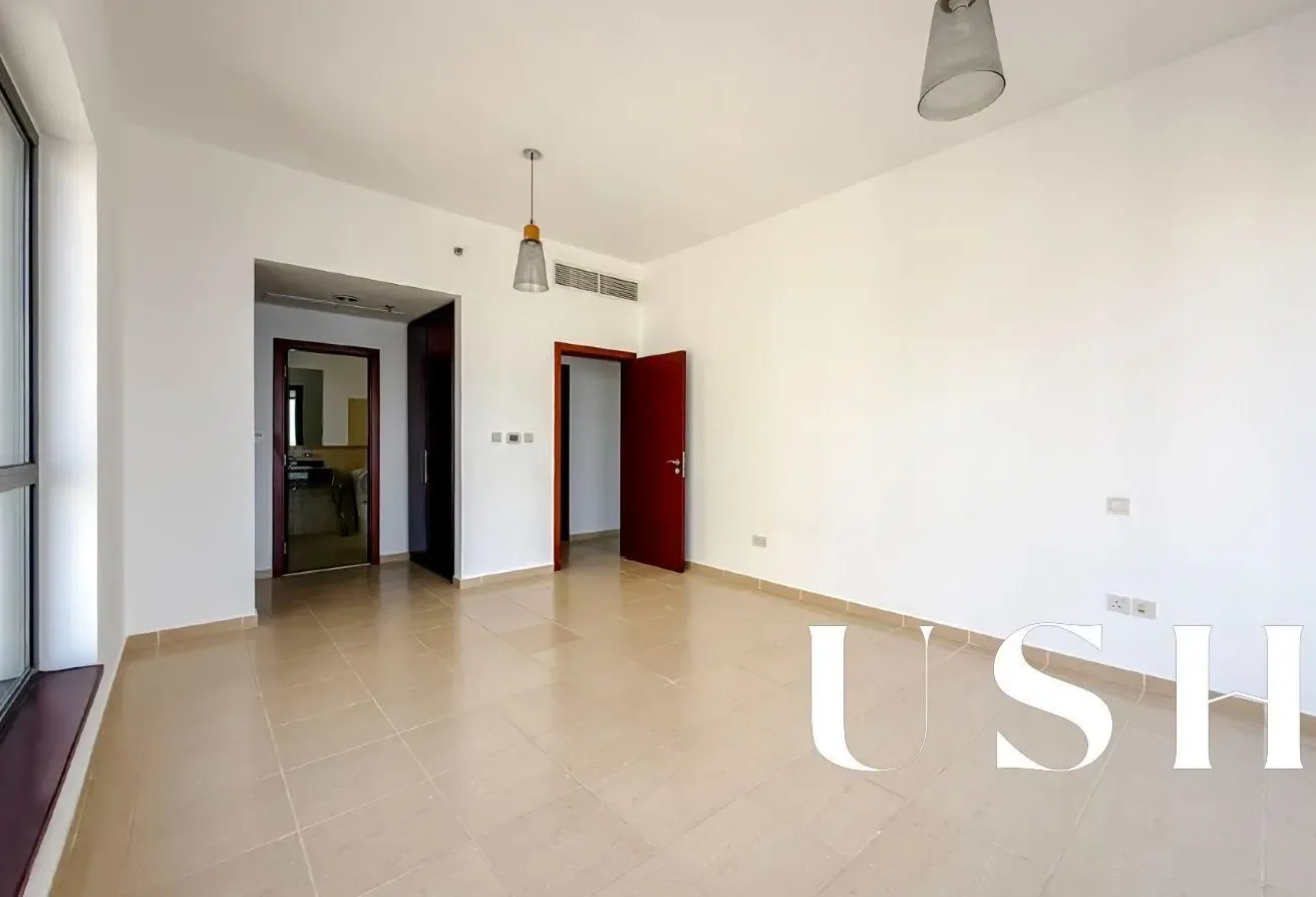 Waterfront Spacious 2BR | Prime Investment