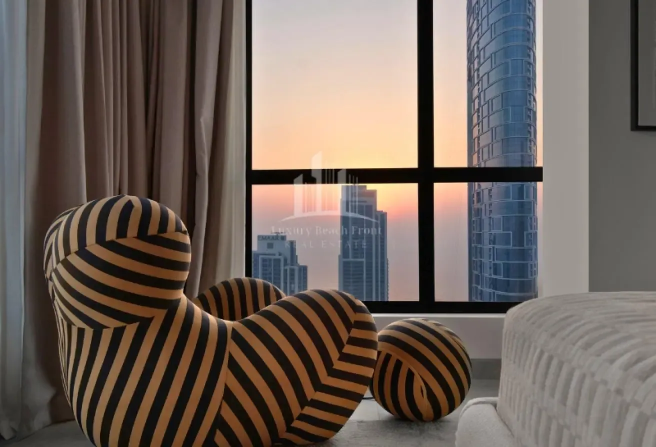 Luxury upgraded | Sea and Marina View | Vacant