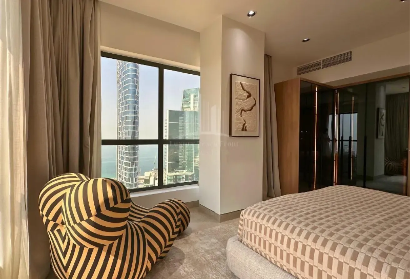 Luxury upgraded | Sea and Marina View | Vacant
