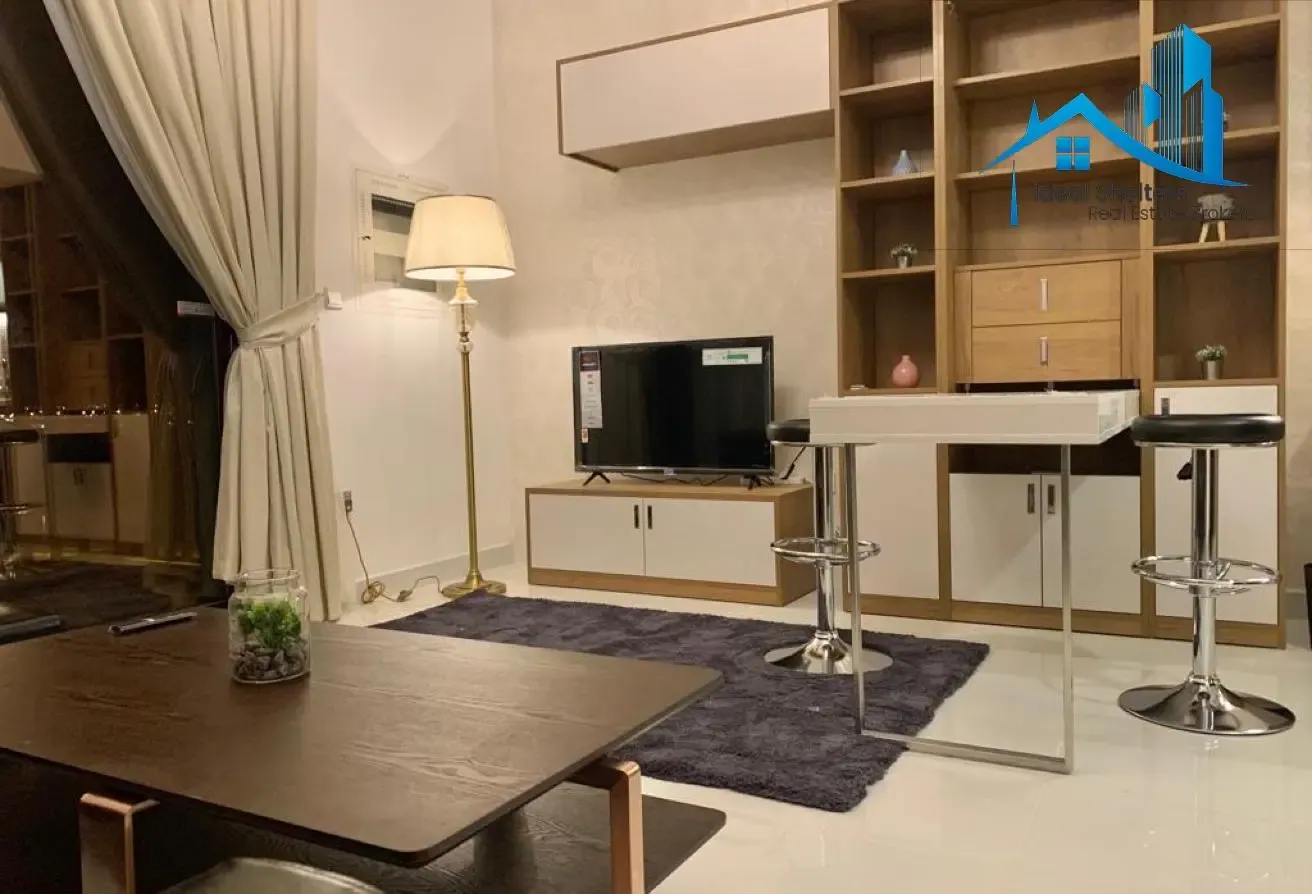 Modern Design Fully furnished Studio Near Metro