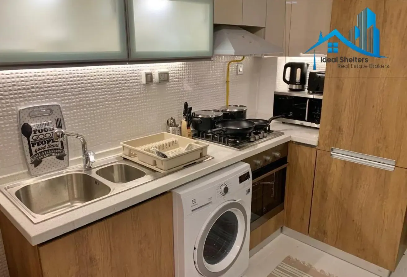 Modern Design Fully furnished Studio Near Metro