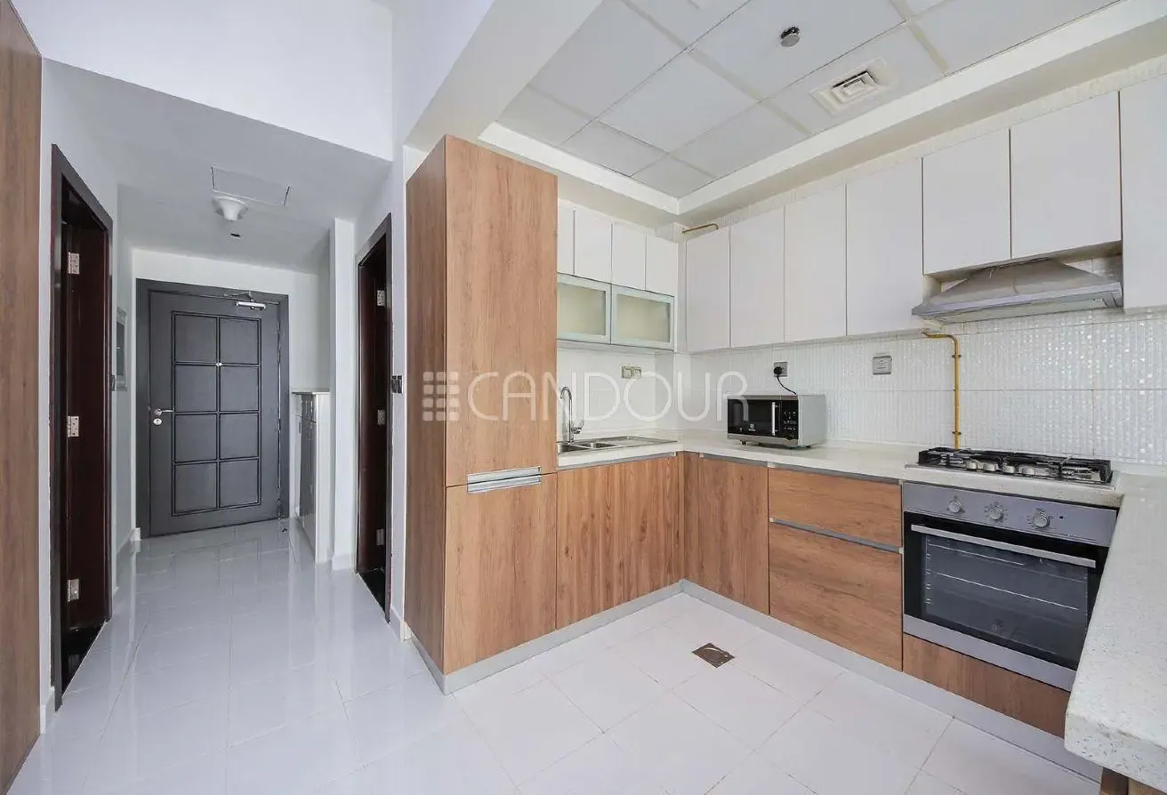 Near Metro | Rented | Furnished