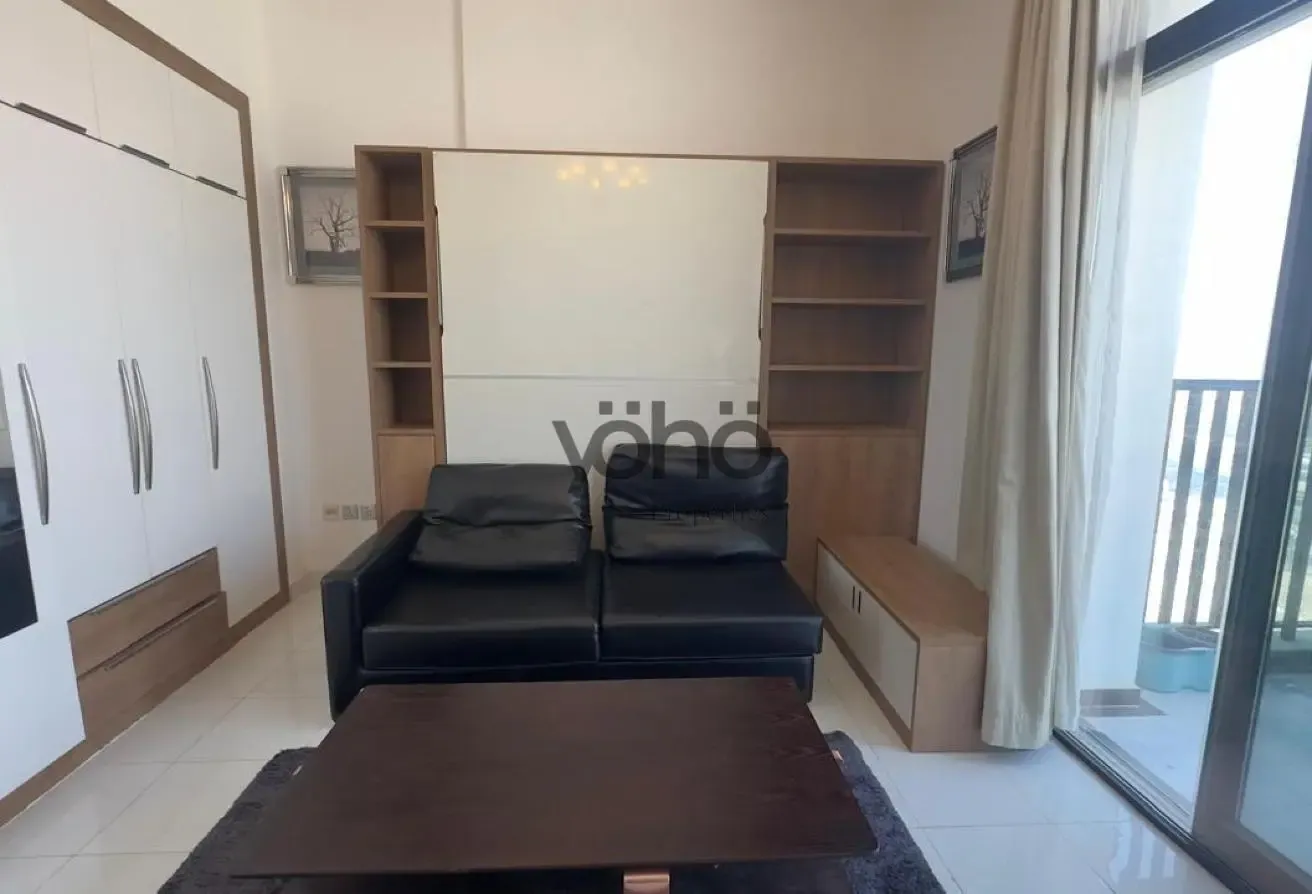 READY TO MOVE l CLOSE TO METRO l FULLY FURNISHED