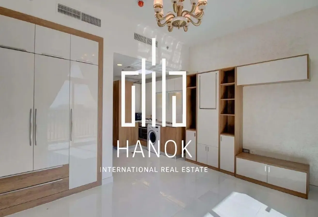 STYLISH| FULLY FURNISHED| NEAR METRO| HIGH ROI