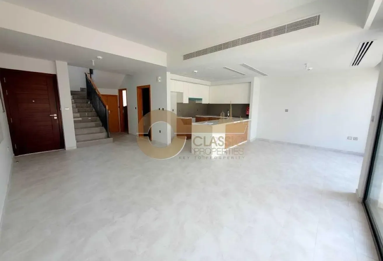 EXCELLENT LOCATION | RENTED | NEXT TO POOL & PARK