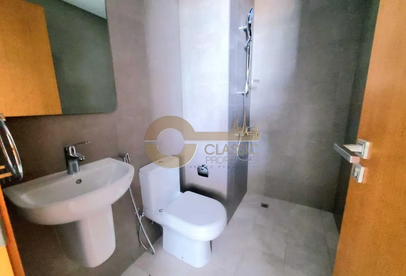 EXCELLENT LOCATION | RENTED | NEXT TO POOL & PARK