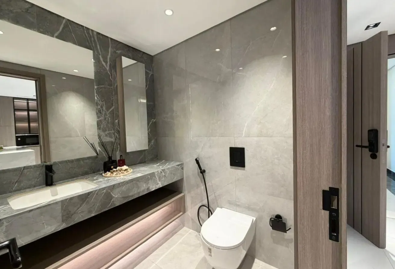 DISCOUNTED PRICE|PRIVATE POOL|FLEXIBLE STRUCTURE