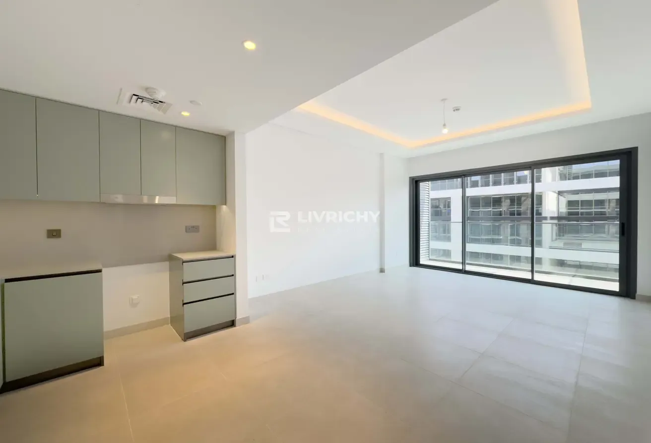 Downtown & Boulevard View | Brand New | City Walk
