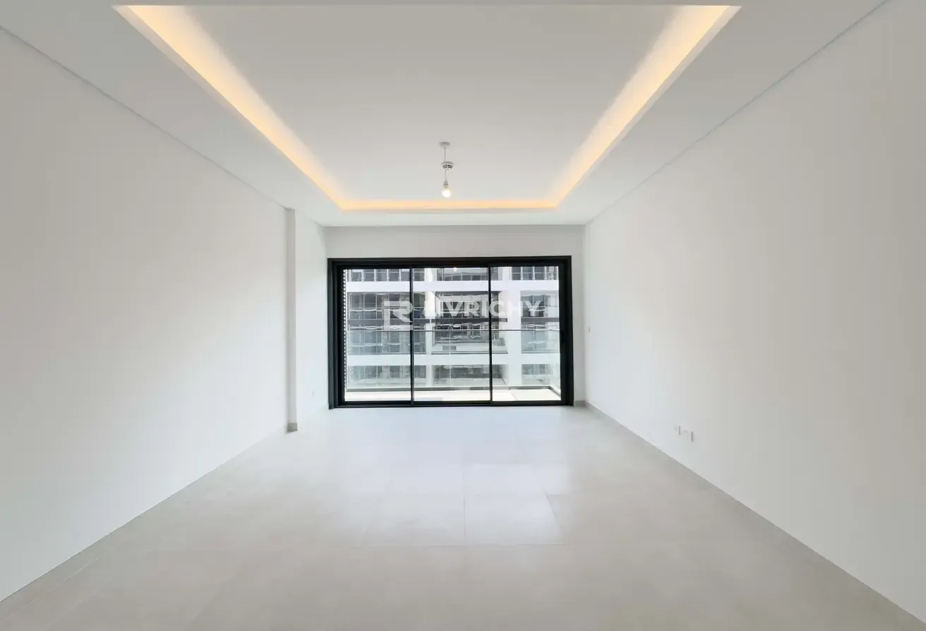 Downtown & Boulevard View | Brand New | City Walk