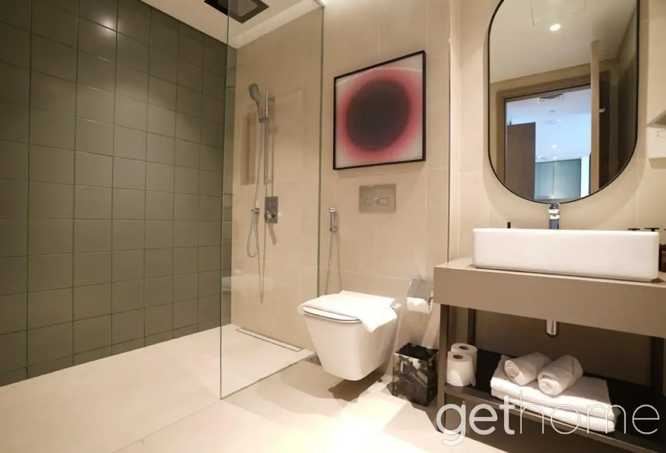 Upgraded | Partial Burj Khalifa View | Investment