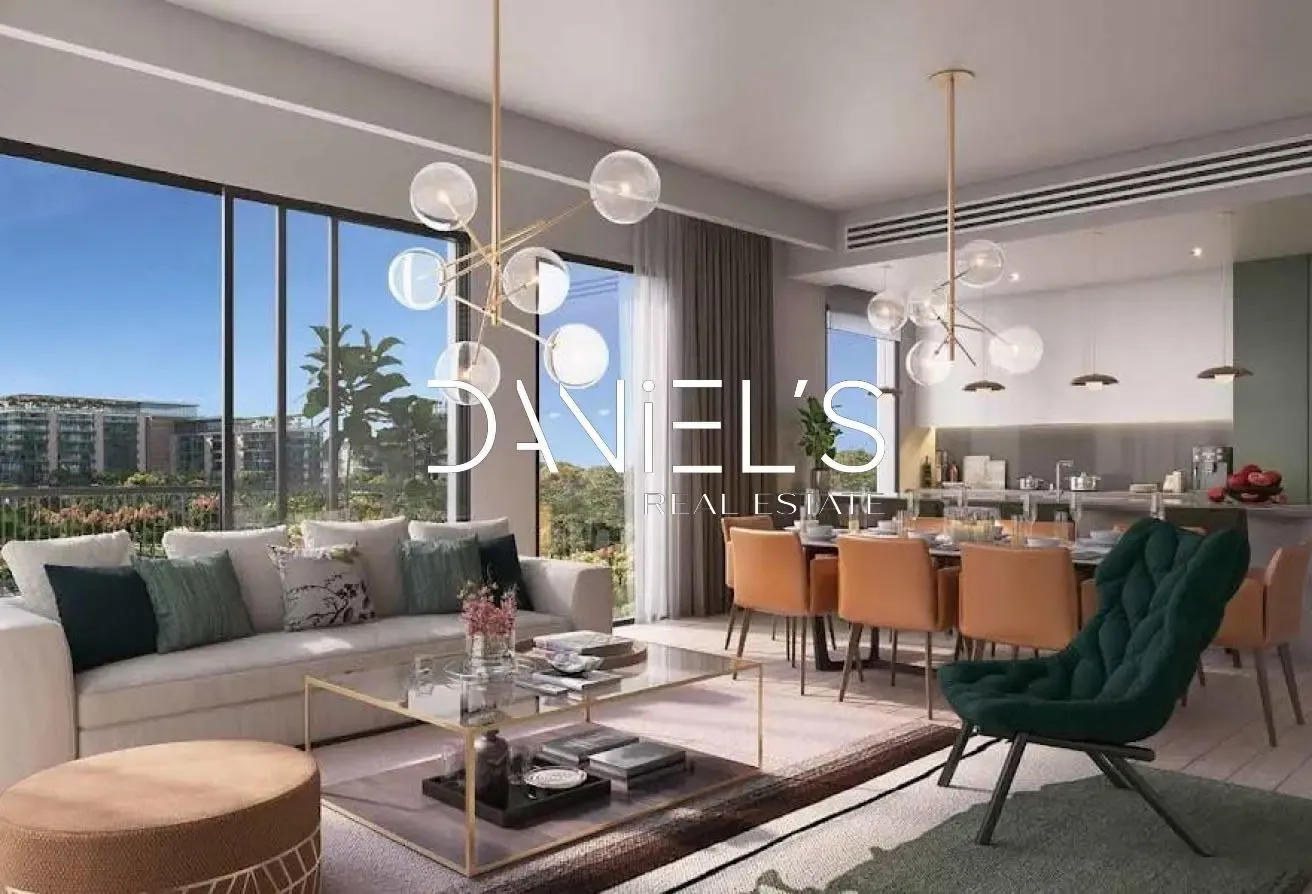 Huge Layout | Terrace | Community Expert