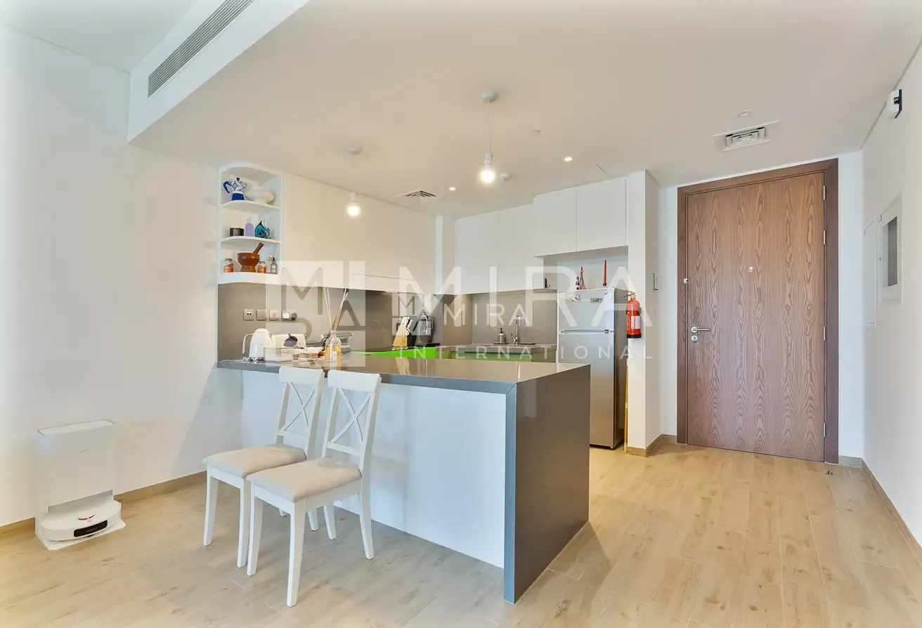 Burj Khalifa View | Series 18 | Spacious Unit