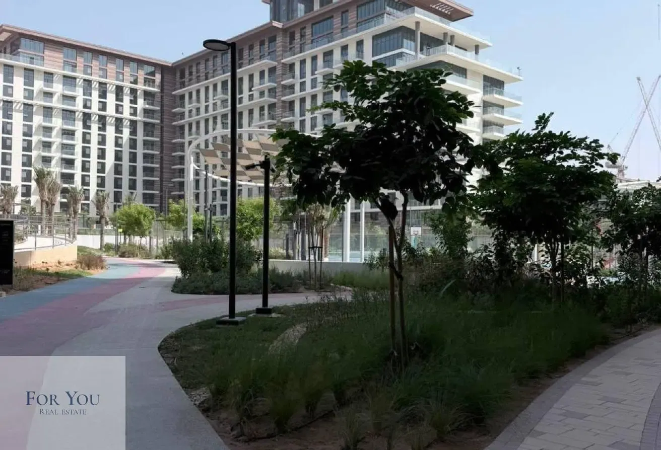 PRIME LOCATION | LUXURY LIVING | SPACIOUS