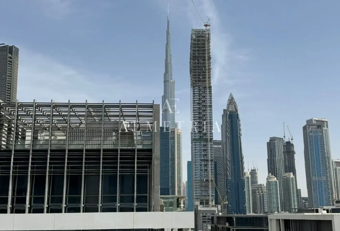 Burj Khalifa View I Vacant I Investment