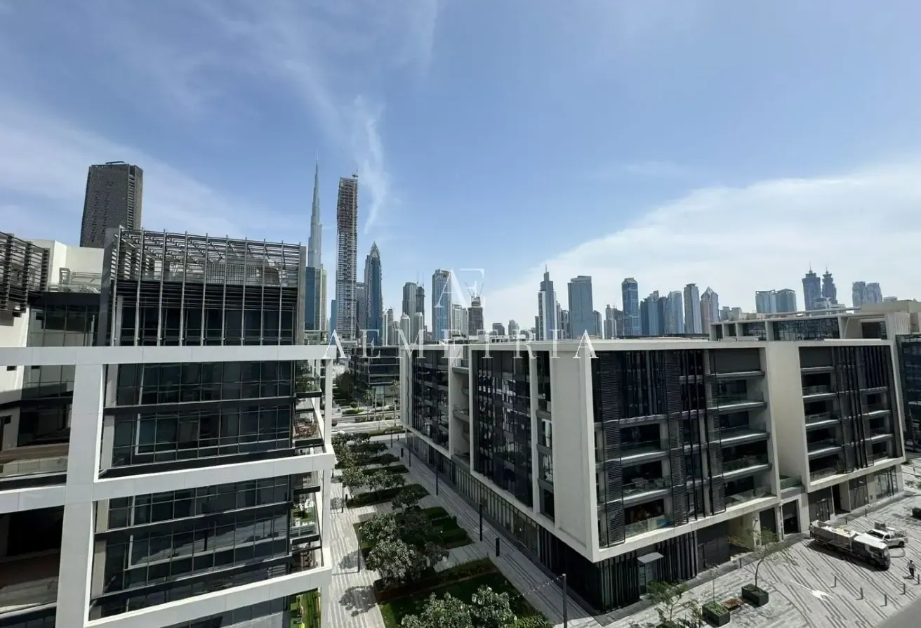 Burj Khalifa View I Vacant I Investment