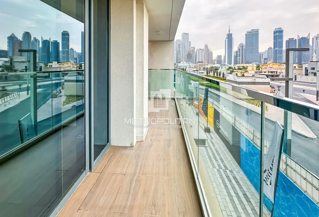 Motivated Seller | Skyline View | Parking Access