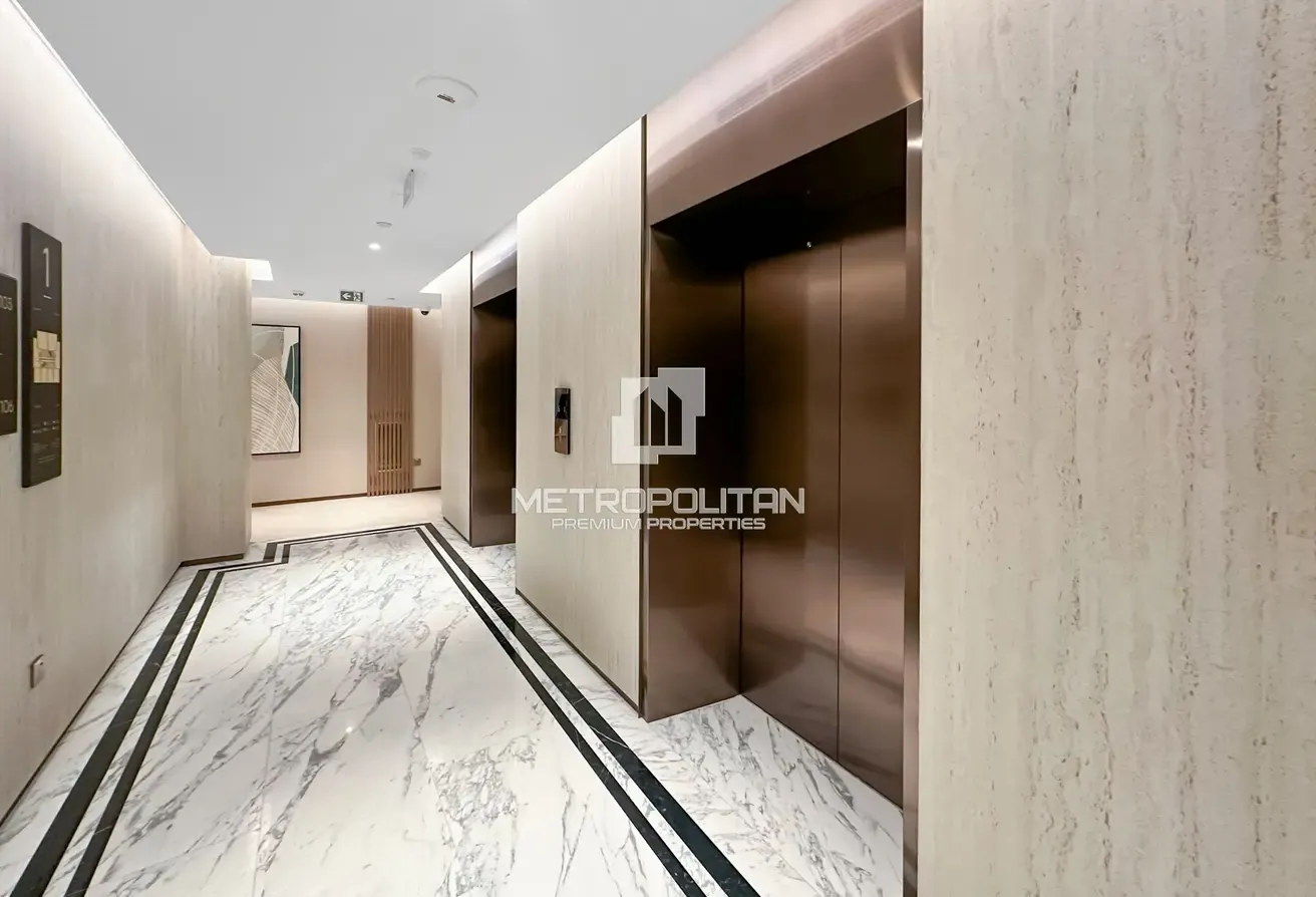 Motivated Seller | Skyline View | Parking Access