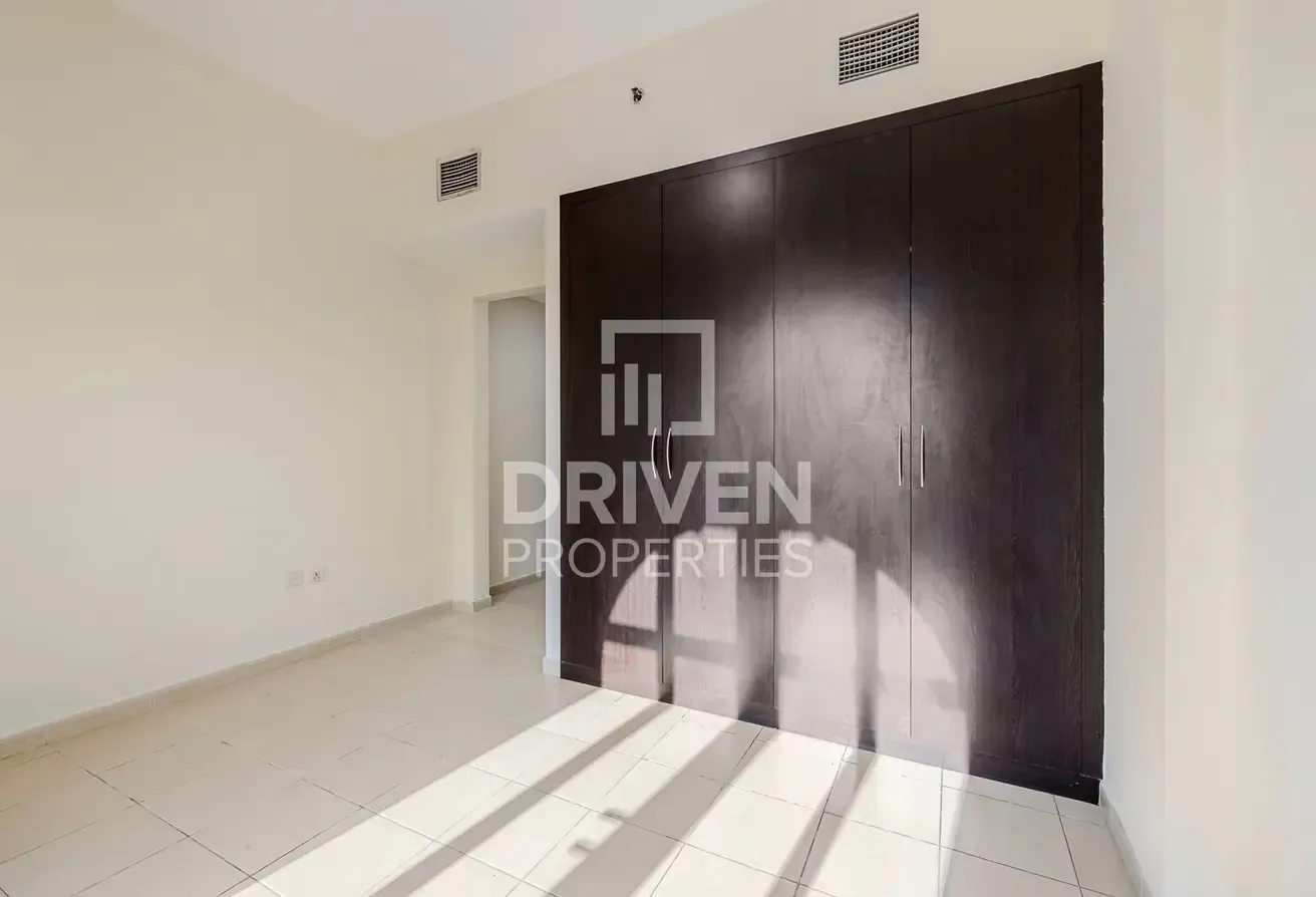 Motivated Seller | Opportunity Deal | Mid Floor