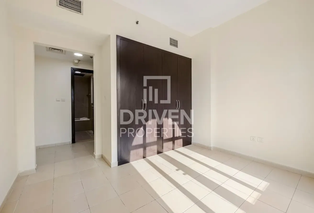 Motivated Seller | Opportunity Deal | Mid Floor