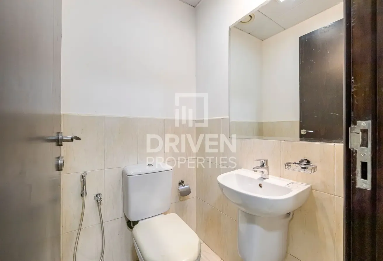 Motivated Seller | Opportunity Deal | Mid Floor