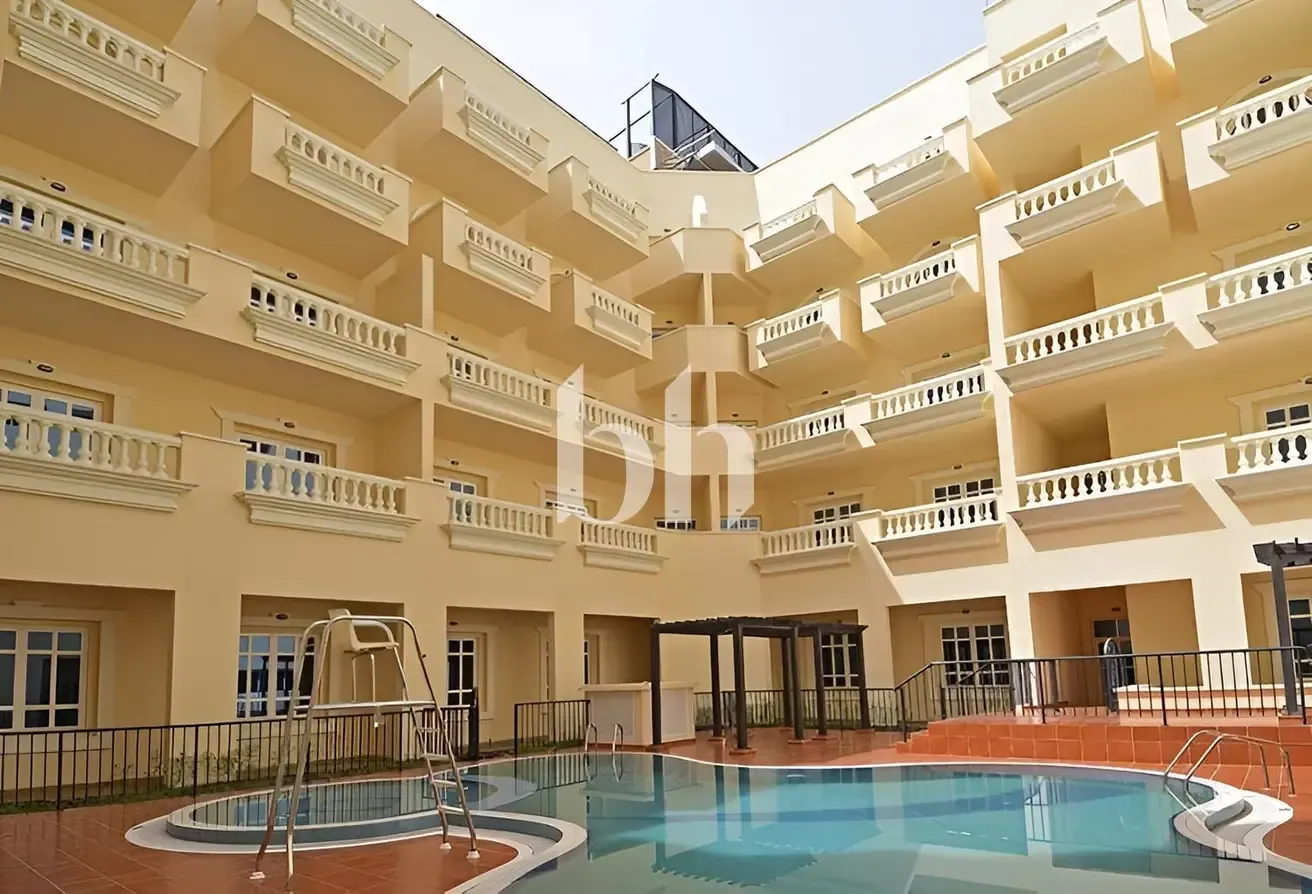 Rented | Exclusive | Bright | Community View