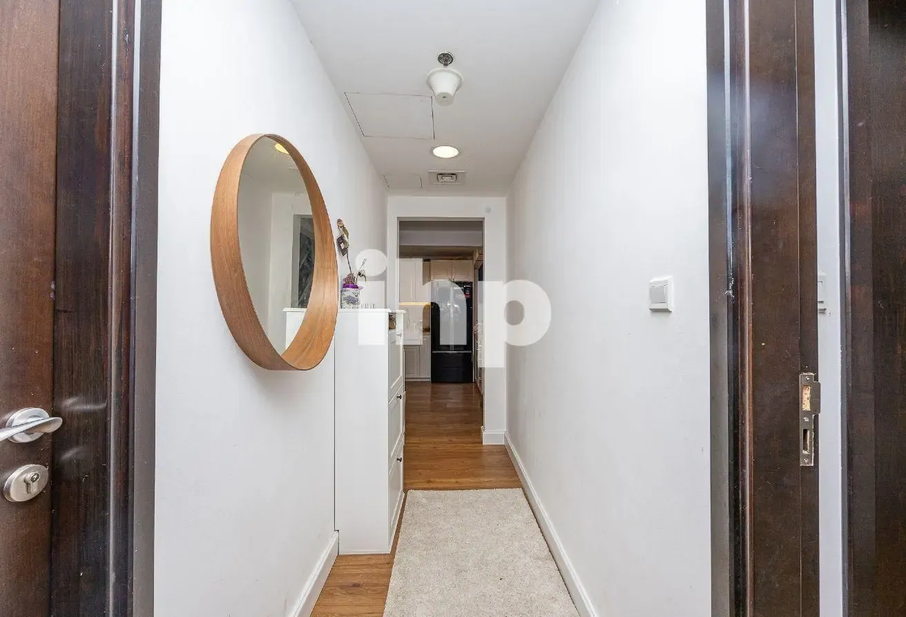 Luxury 2 Bed | Fully Furnished | Hot Deal | Vacant