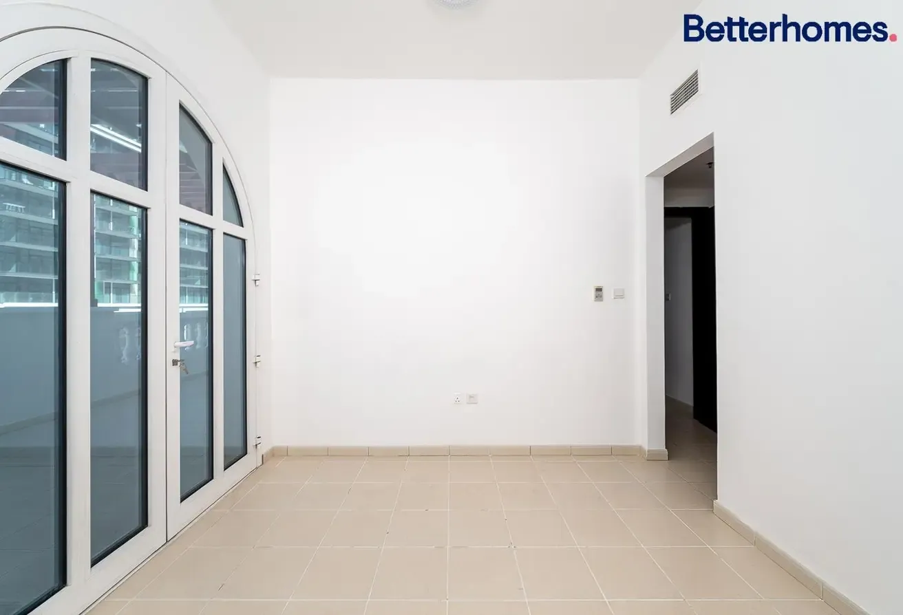 Rented | Exclusive | Bright | Community View
