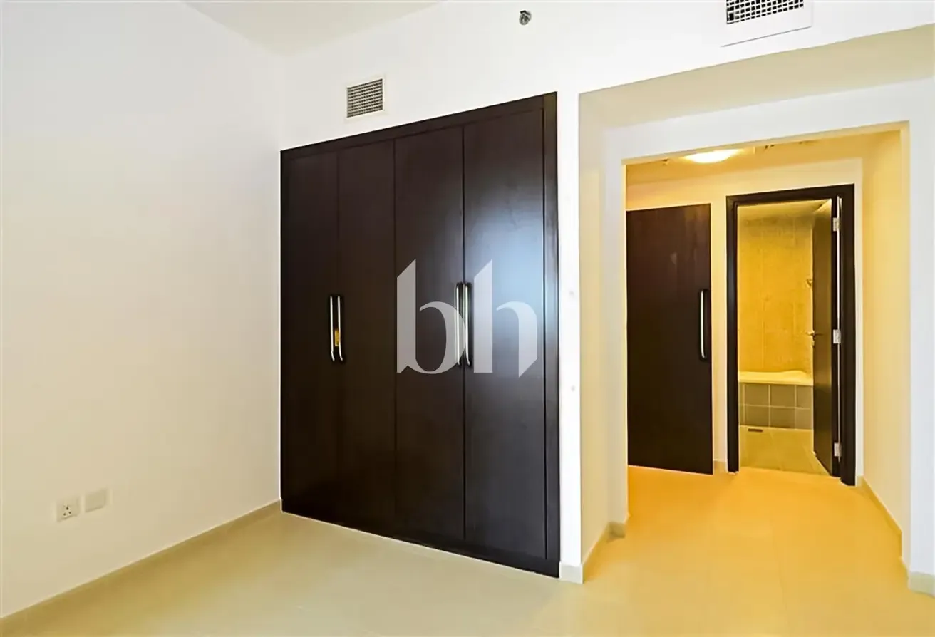 Vacant in Nov | Community View | Cozy Unit