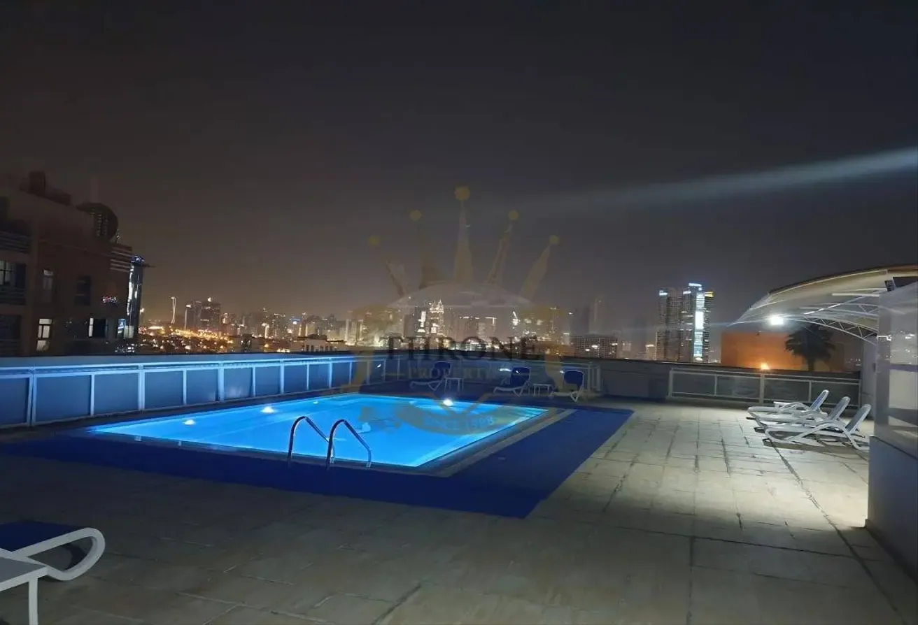Prime 2BR | Walk to MOE&Metro | Vacant | Spacious