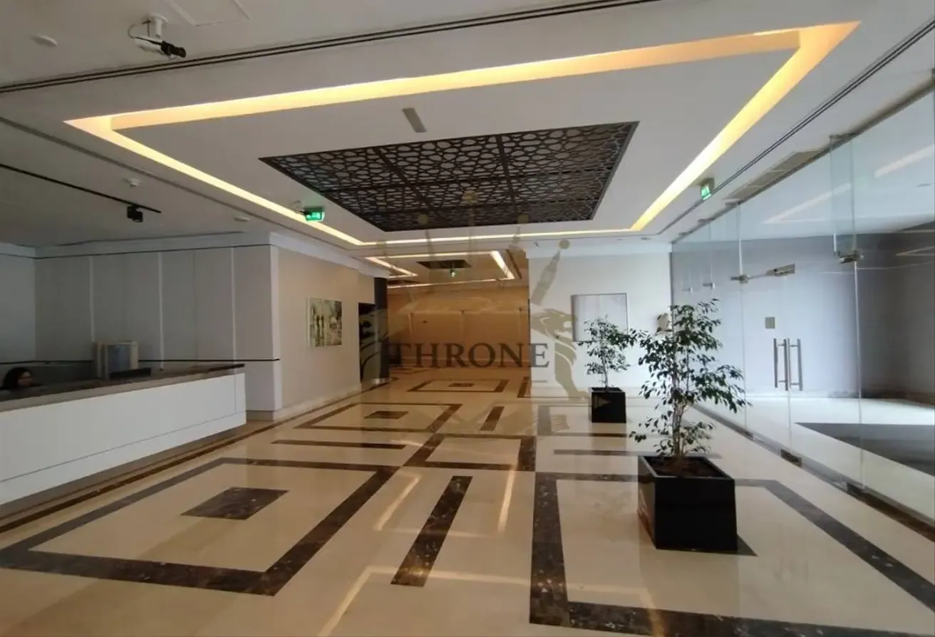 Prime 2BR | Walk to MOE&Metro | Vacant | Spacious