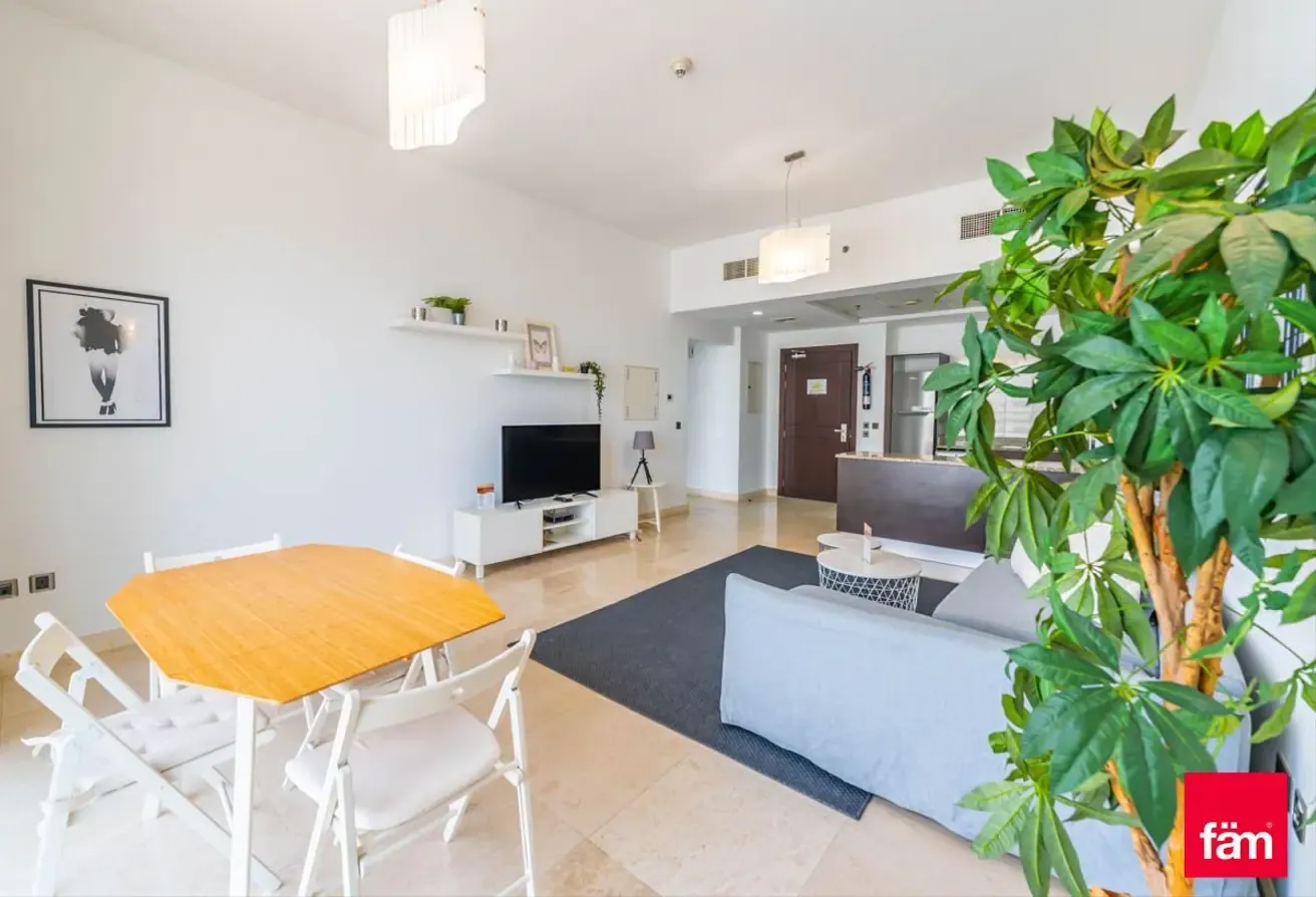 High ROI|Best DealOpen Plan w/No Pillar