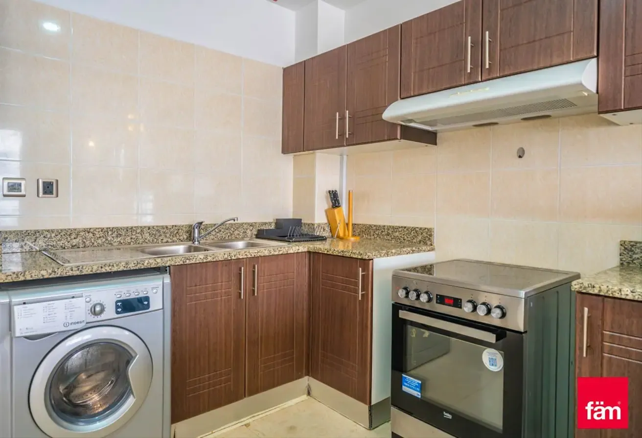 High ROI|Best DealOpen Plan w/No Pillar