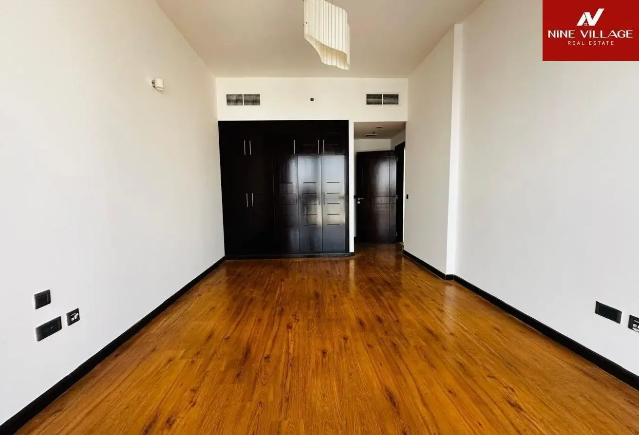 Fully furnished | modern unit | Near to MOE
