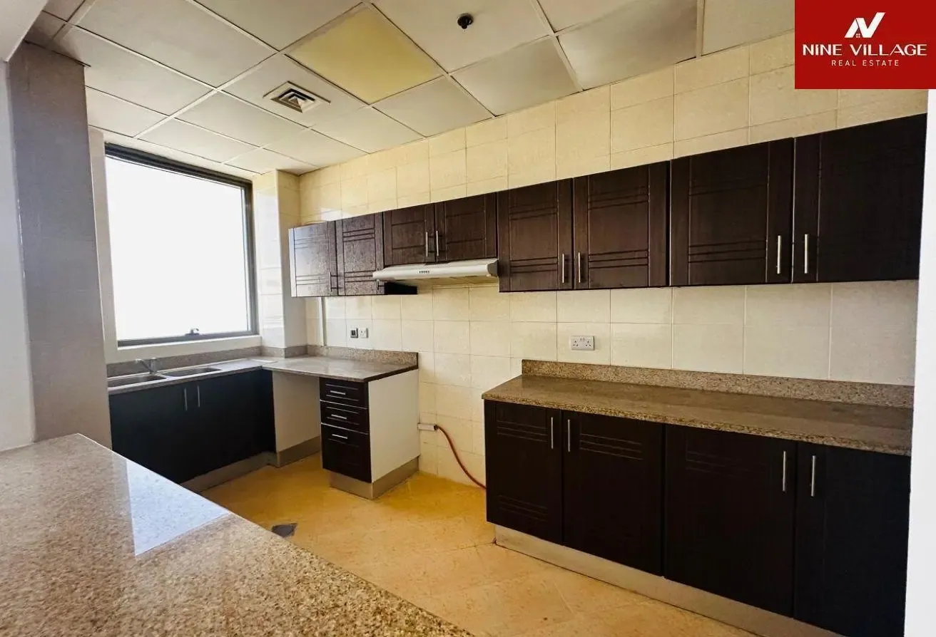 Fully furnished | modern unit | Near to MOE