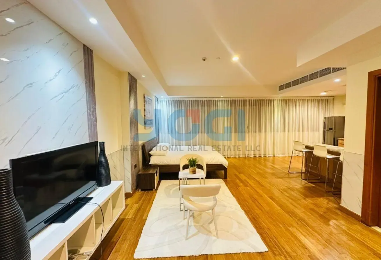 Upgraded | Chiller Free | Close to Metro and MOE