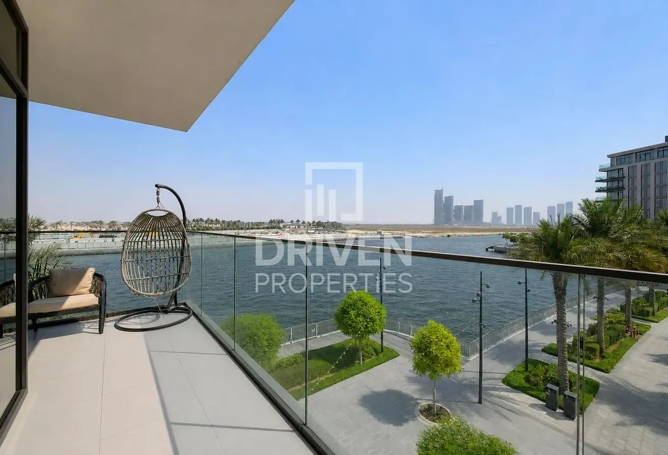 Full Canal View | Big Layout | Prime Location