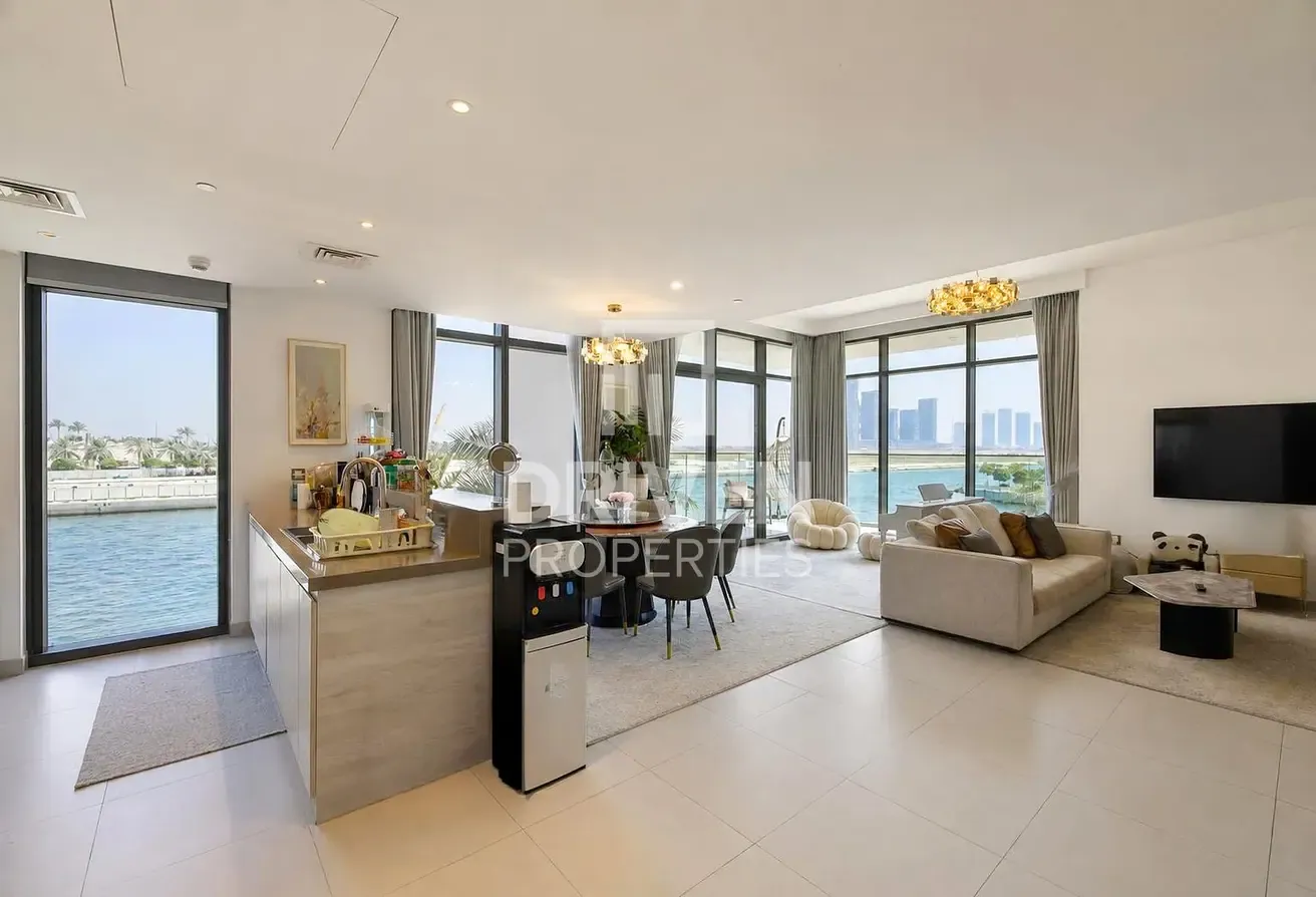 Full Canal View | Big Layout | Prime Location