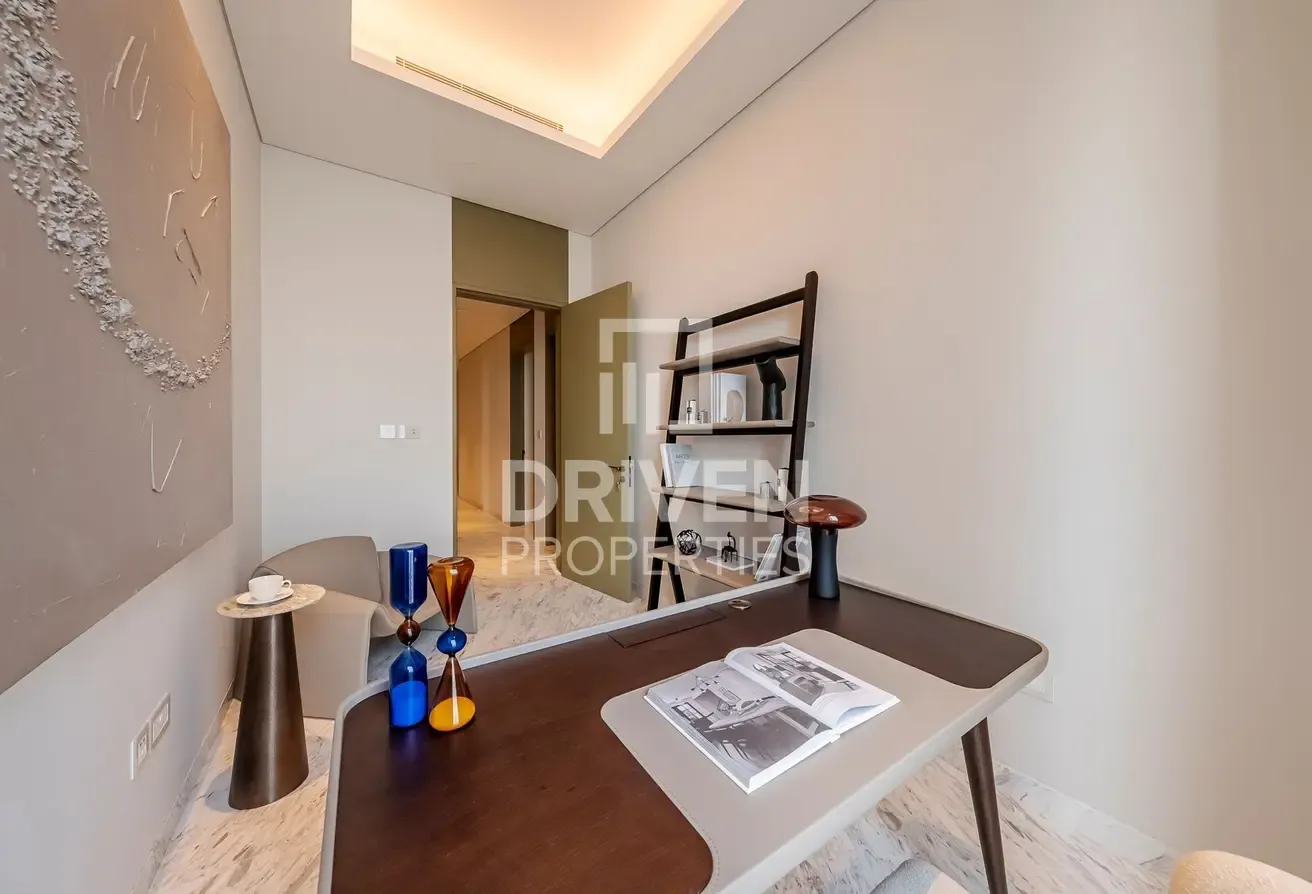 Vacant | High Floor | Open for Offers | Prime Area