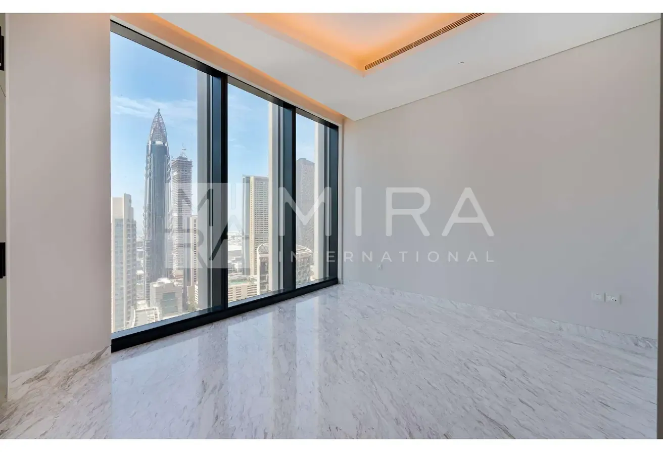 Exclusive Floor | 01 Series | Motivated Seller