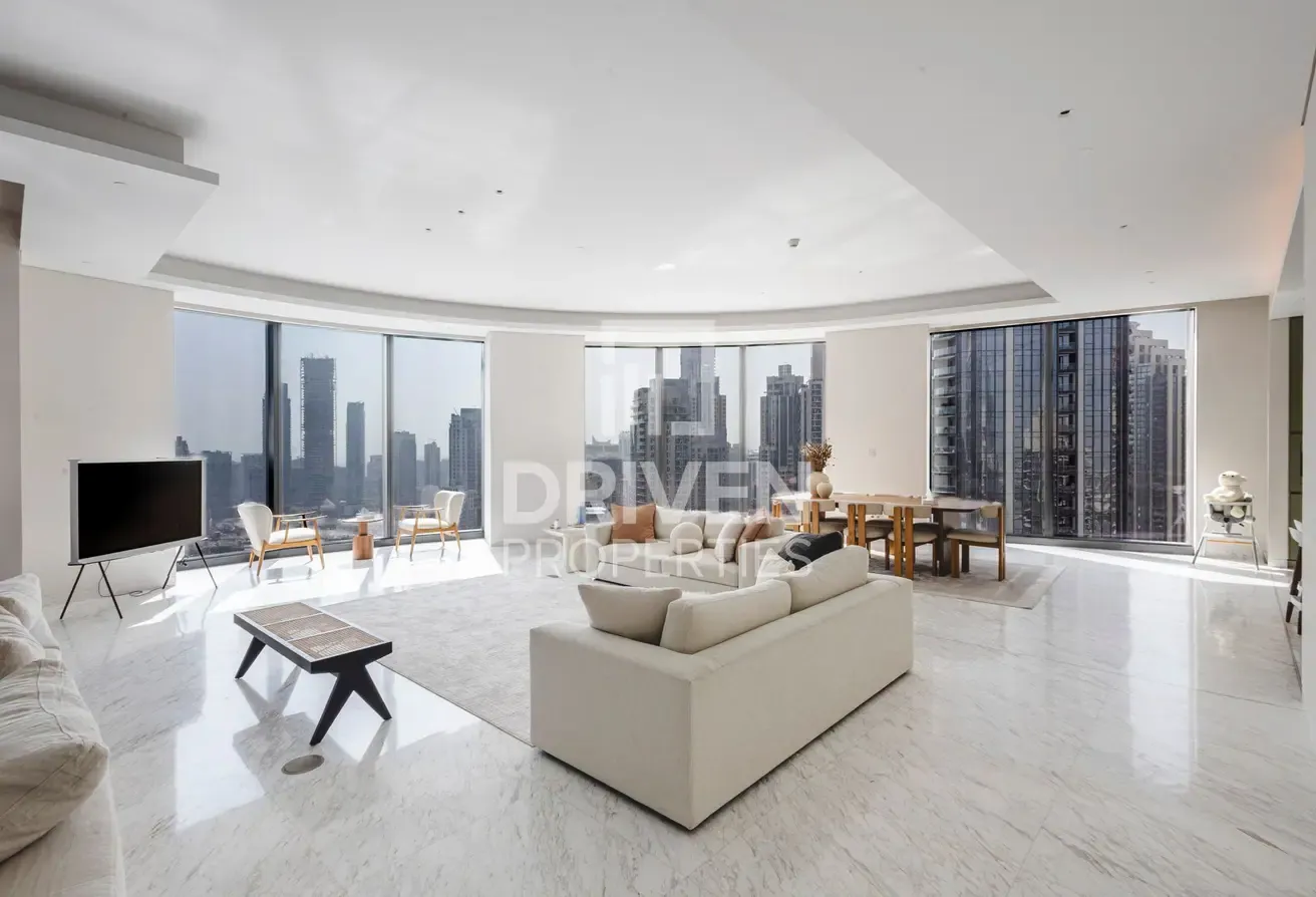 Direct Burj Khalifa View | Premium 01 Series