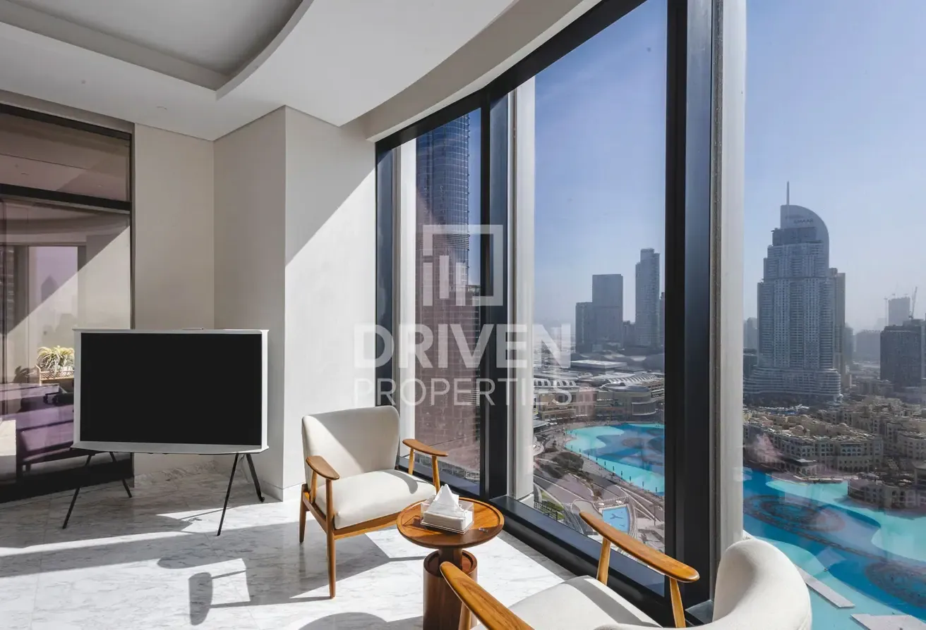 Direct Burj Khalifa View | Premium 01 Series