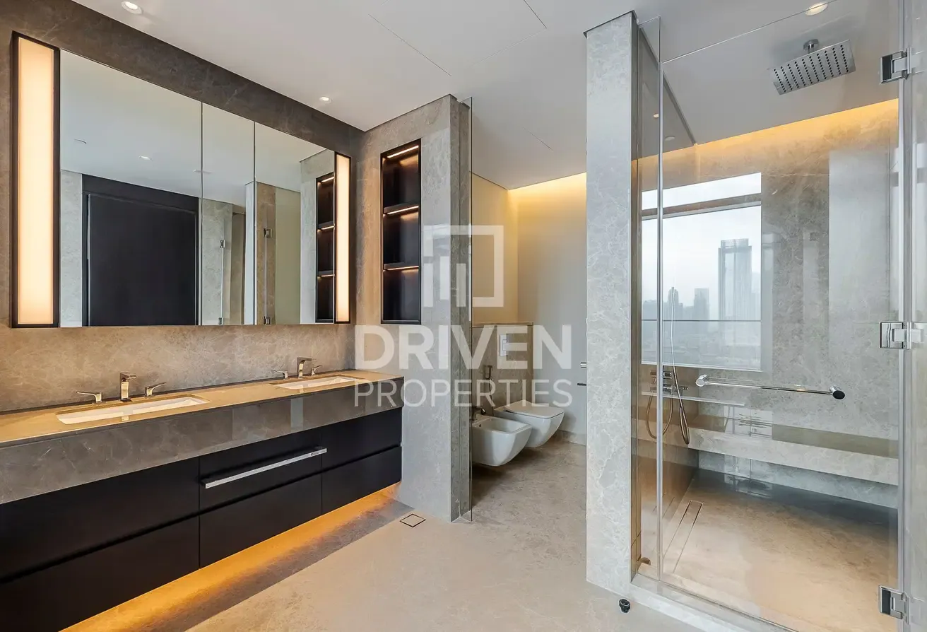 Unique Design | 02 Series | Stunning View