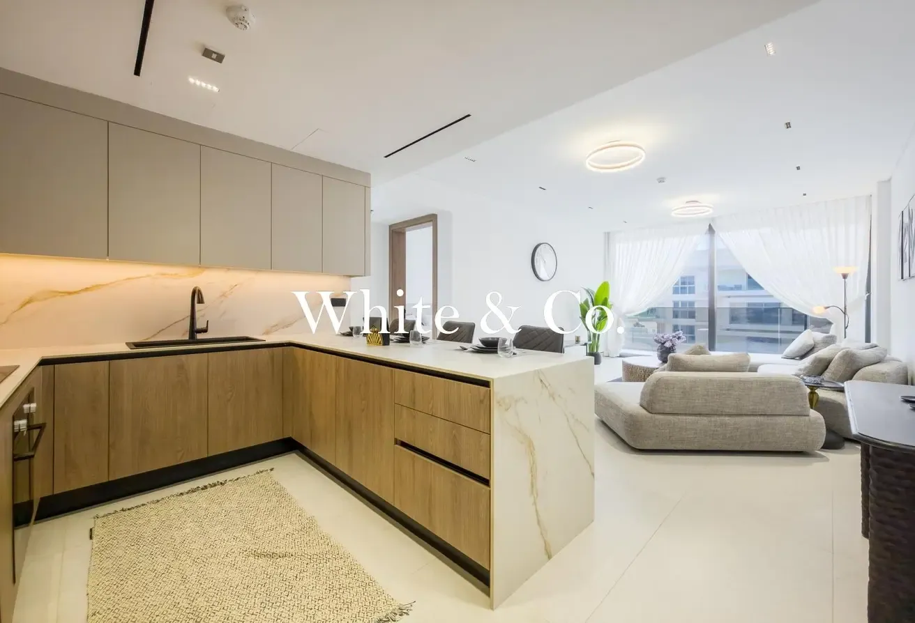 Vacant | Large Layout | Premium Finish