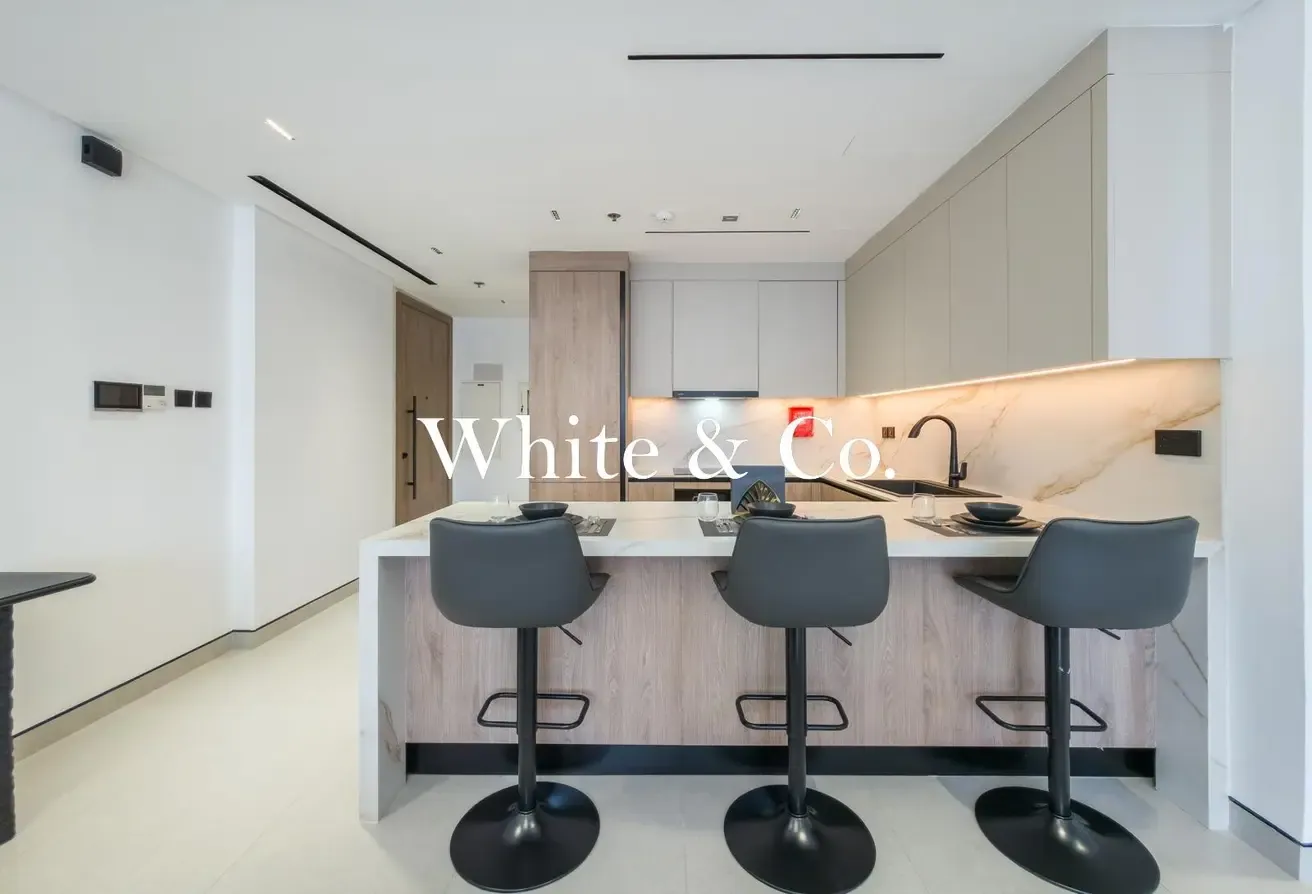 Vacant | Large Layout | Premium Finish
