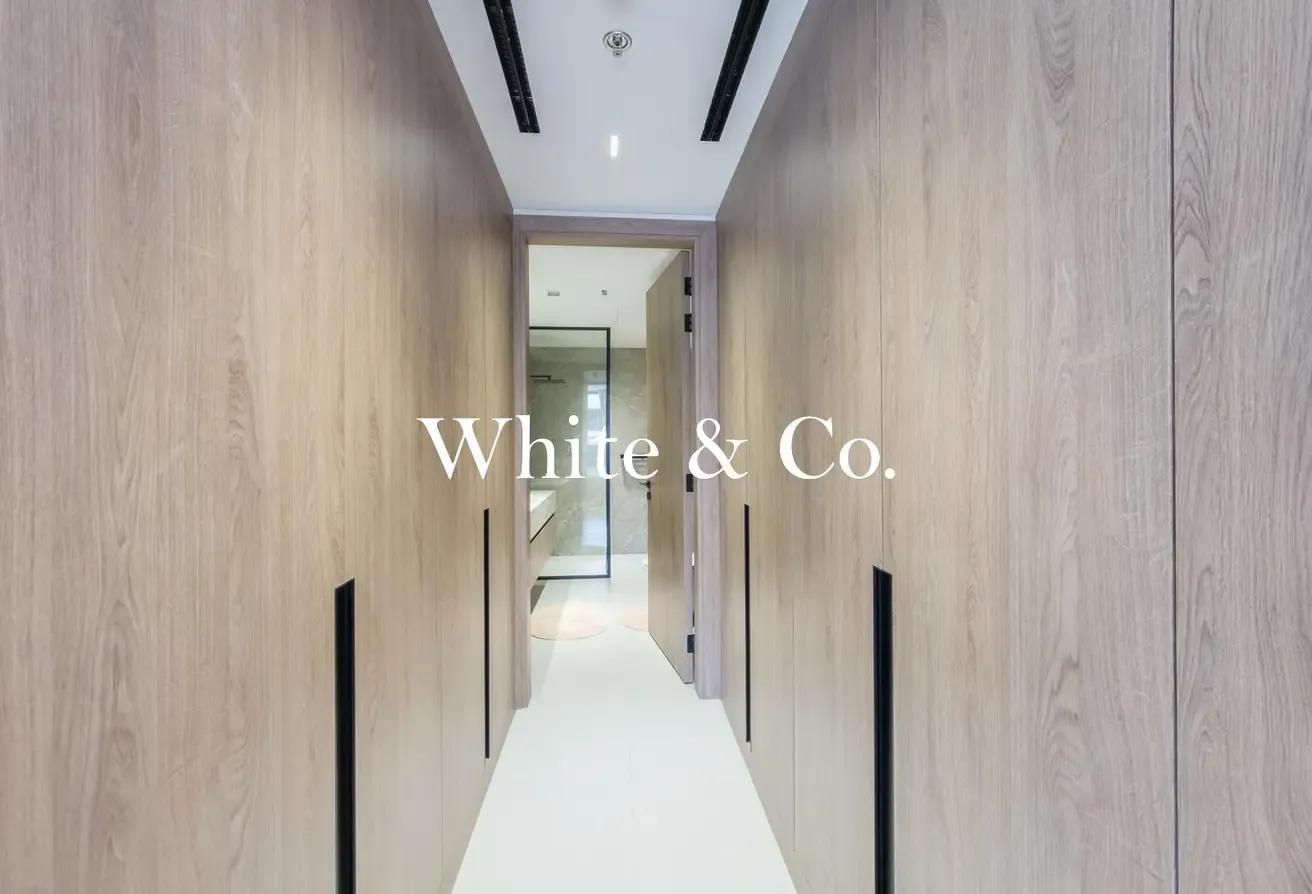 Vacant | Large Layout | Premium Finish