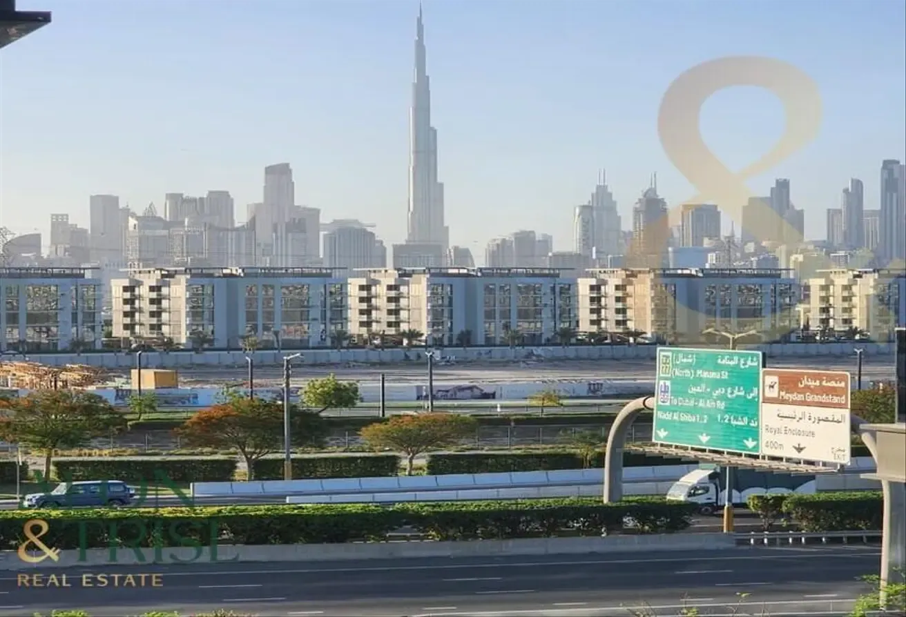 Burj Khalifa View | Vacant | 1BR | Spacious Layout