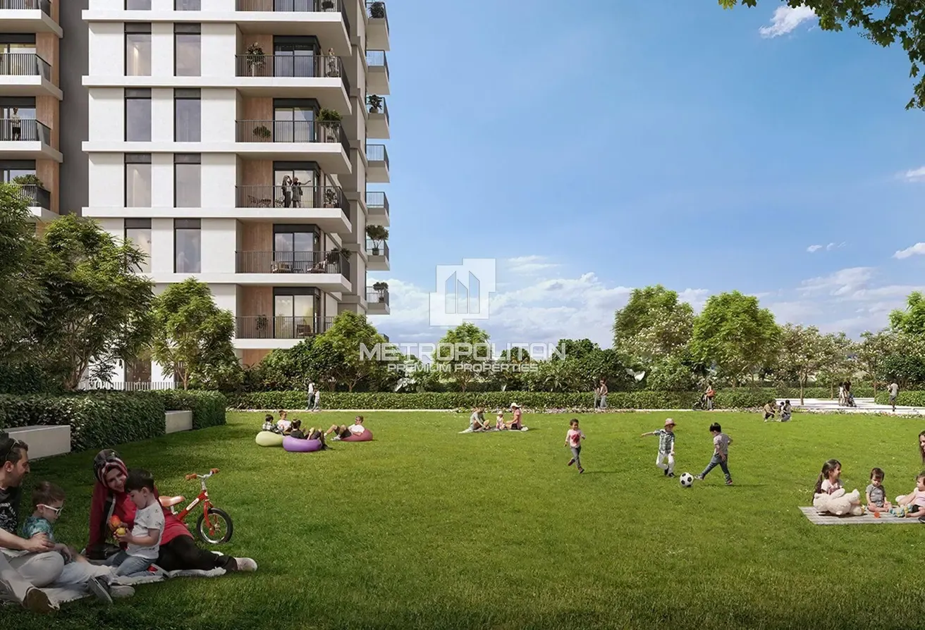 Premium 1BR Apartment | Park Lane by Emaar by Vida